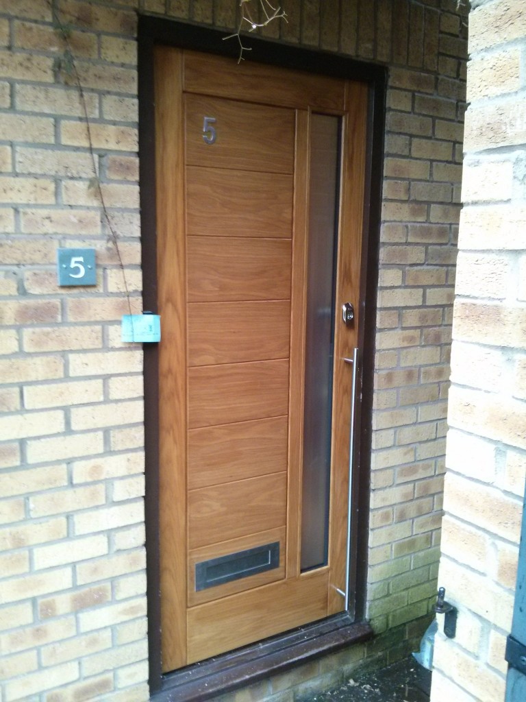 Door Fitting Service Caterham CR3
