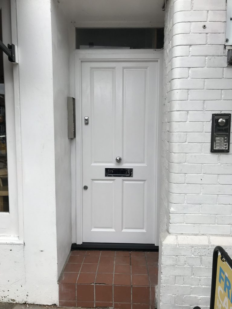 Front Door Fitters Twickenham TW1